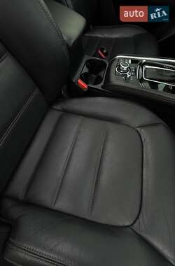 Позашляховик / Кросовер Mazda CX-5 2017 в 