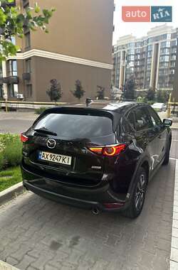Внедорожник / Кроссовер Mazda CX-5 2017 в 