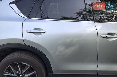 Внедорожник / Кроссовер Mazda CX-5 2018 в 