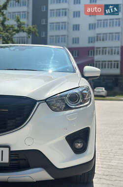 Позашляховик / Кросовер Mazda CX-5 2012 в 
