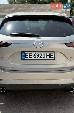 Позашляховик / Кросовер Mazda CX-5 2024 в 