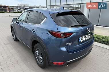 Позашляховик / Кросовер Mazda CX-5 2019 в 