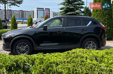 Позашляховик / Кросовер Mazda CX-5 2019 в 