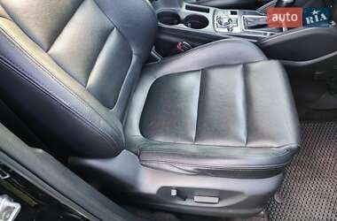Внедорожник / Кроссовер Mazda CX-5 2015 в 