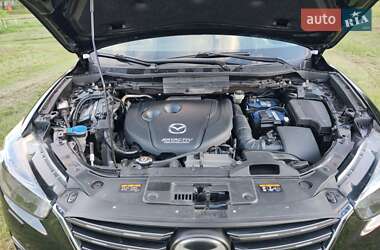 Внедорожник / Кроссовер Mazda CX-5 2015 в 