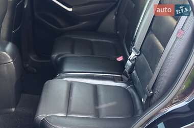 Позашляховик / Кросовер Mazda CX-5 2015 в 