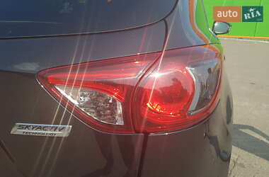 Позашляховик / Кросовер Mazda CX-5 2012 в 