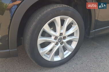 Позашляховик / Кросовер Mazda CX-5 2012 в 