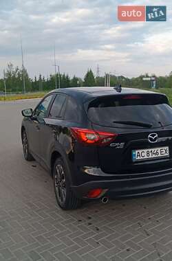 Внедорожник / Кроссовер Mazda CX-5 2015 в 