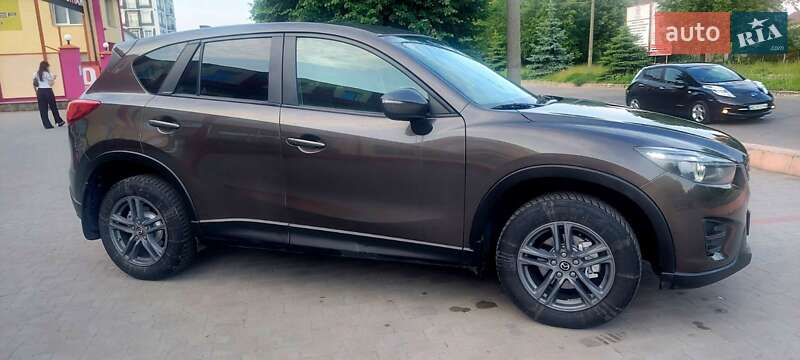 Позашляховик / Кросовер Mazda CX-5 2016 в Луцьку