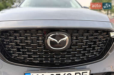 Внедорожник / Кроссовер Mazda CX-5 2023 в 