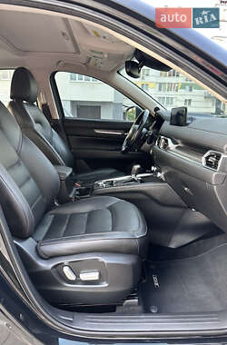 Внедорожник / Кроссовер Mazda CX-5 2020 в 