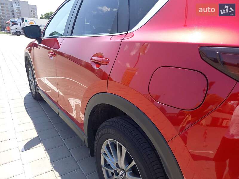Внедорожник / Кроссовер Mazda CX-5 2017 в Черкассах