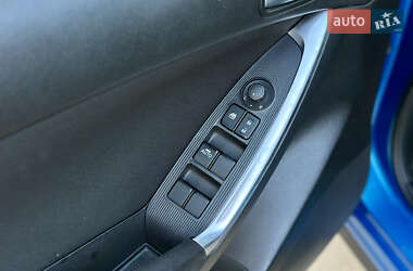 Внедорожник / Кроссовер Mazda CX-5 2012 в 