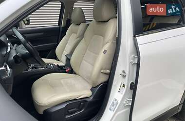 Внедорожник / Кроссовер Mazda CX-5 2018 в 