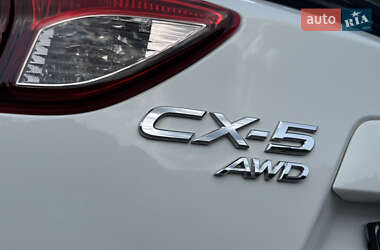 Внедорожник / Кроссовер Mazda CX-5 2013 в 