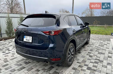 Позашляховик / Кросовер Mazda CX-5 2018 в 