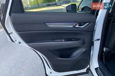 Внедорожник / Кроссовер Mazda CX-5 2017 в 