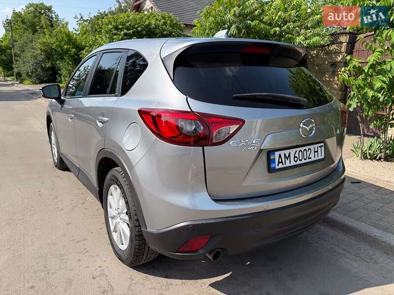 Внедорожник / Кроссовер Mazda CX-5 2012 в Остроге