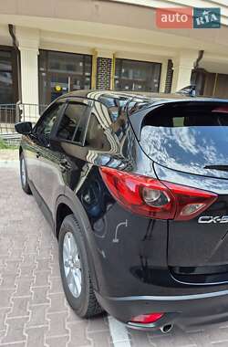 Внедорожник / Кроссовер Mazda CX-5 2016 в 