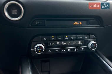 Внедорожник / Кроссовер Mazda CX-5 2022 в 