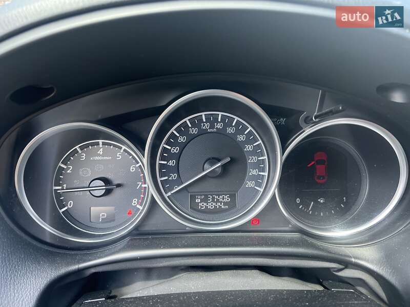 Внедорожник / Кроссовер Mazda CX-5 2017 в 