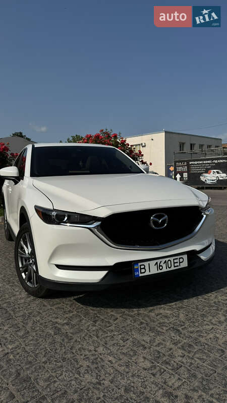 Внедорожник / Кроссовер Mazda CX-5 2017 в 