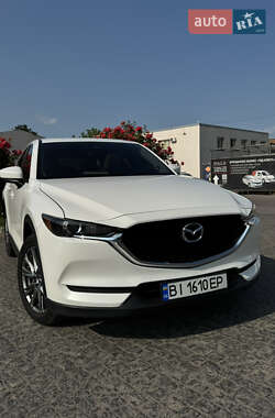 Внедорожник / Кроссовер Mazda CX-5 2017 в 