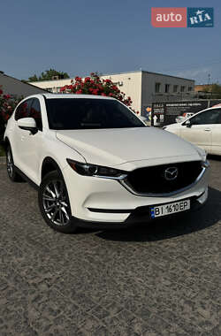Внедорожник / Кроссовер Mazda CX-5 2017 в 