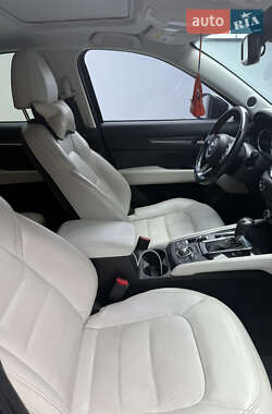 Внедорожник / Кроссовер Mazda CX-5 2018 в 