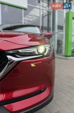 Внедорожник / Кроссовер Mazda CX-5 2018 в 