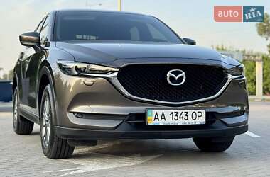 Внедорожник / Кроссовер Mazda CX-5 2018 в 