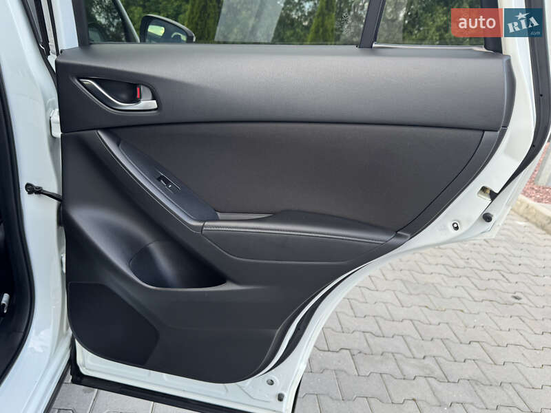 Внедорожник / Кроссовер Mazda CX-5 2015 в Хмельницком