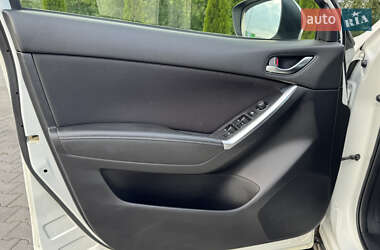 Внедорожник / Кроссовер Mazda CX-5 2015 в 