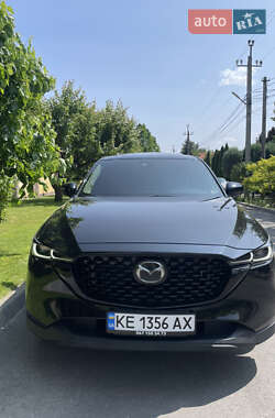 Позашляховик / Кросовер Mazda CX-5 2023 в 