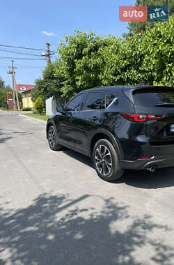 Позашляховик / Кросовер Mazda CX-5 2023 в 