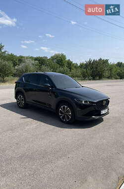 Позашляховик / Кросовер Mazda CX-5 2023 в 