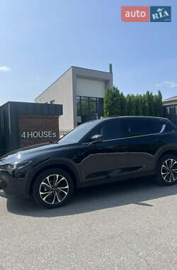Позашляховик / Кросовер Mazda CX-5 2023 в 