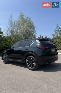 Позашляховик / Кросовер Mazda CX-5 2023 в 