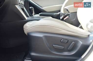 Позашляховик / Кросовер Mazda CX-5 2012 в 