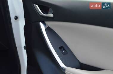 Позашляховик / Кросовер Mazda CX-5 2012 в 
