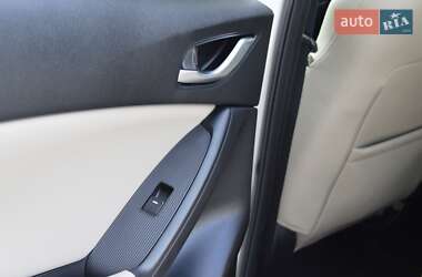Позашляховик / Кросовер Mazda CX-5 2012 в 