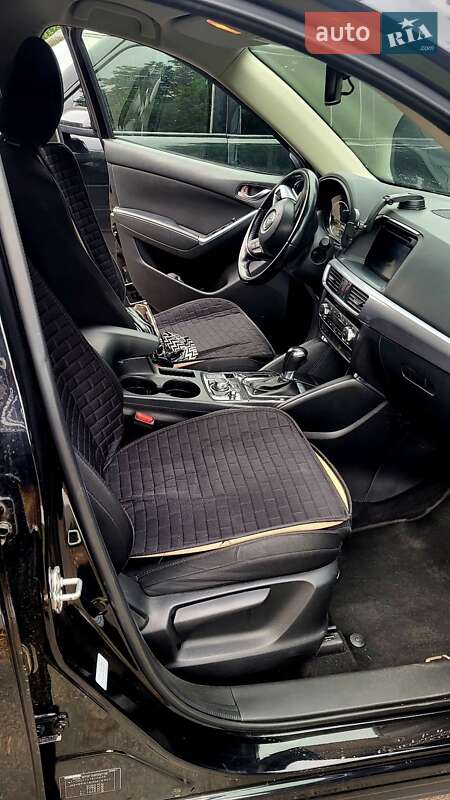 Внедорожник / Кроссовер Mazda CX-5 2016 в Терновке
