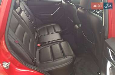 Внедорожник / Кроссовер Mazda CX-5 2015 в 