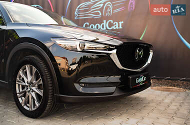 Позашляховик / Кросовер Mazda CX-5 2019 в 