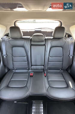 Внедорожник / Кроссовер Mazda CX-5 2022 в 
