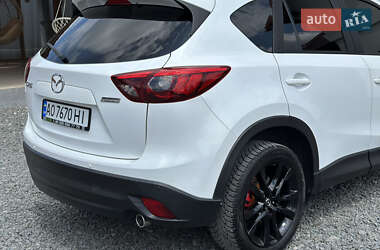 Внедорожник / Кроссовер Mazda CX-5 2015 в 