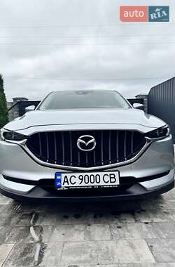 Внедорожник / Кроссовер Mazda CX-5 2018 в 