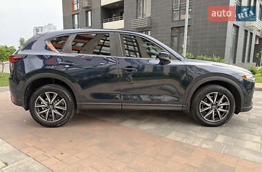 Внедорожник / Кроссовер Mazda CX-5 2017 в 