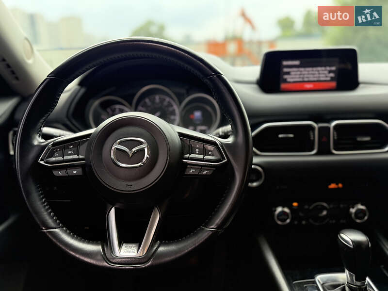 Внедорожник / Кроссовер Mazda CX-5 2017 в Киеве